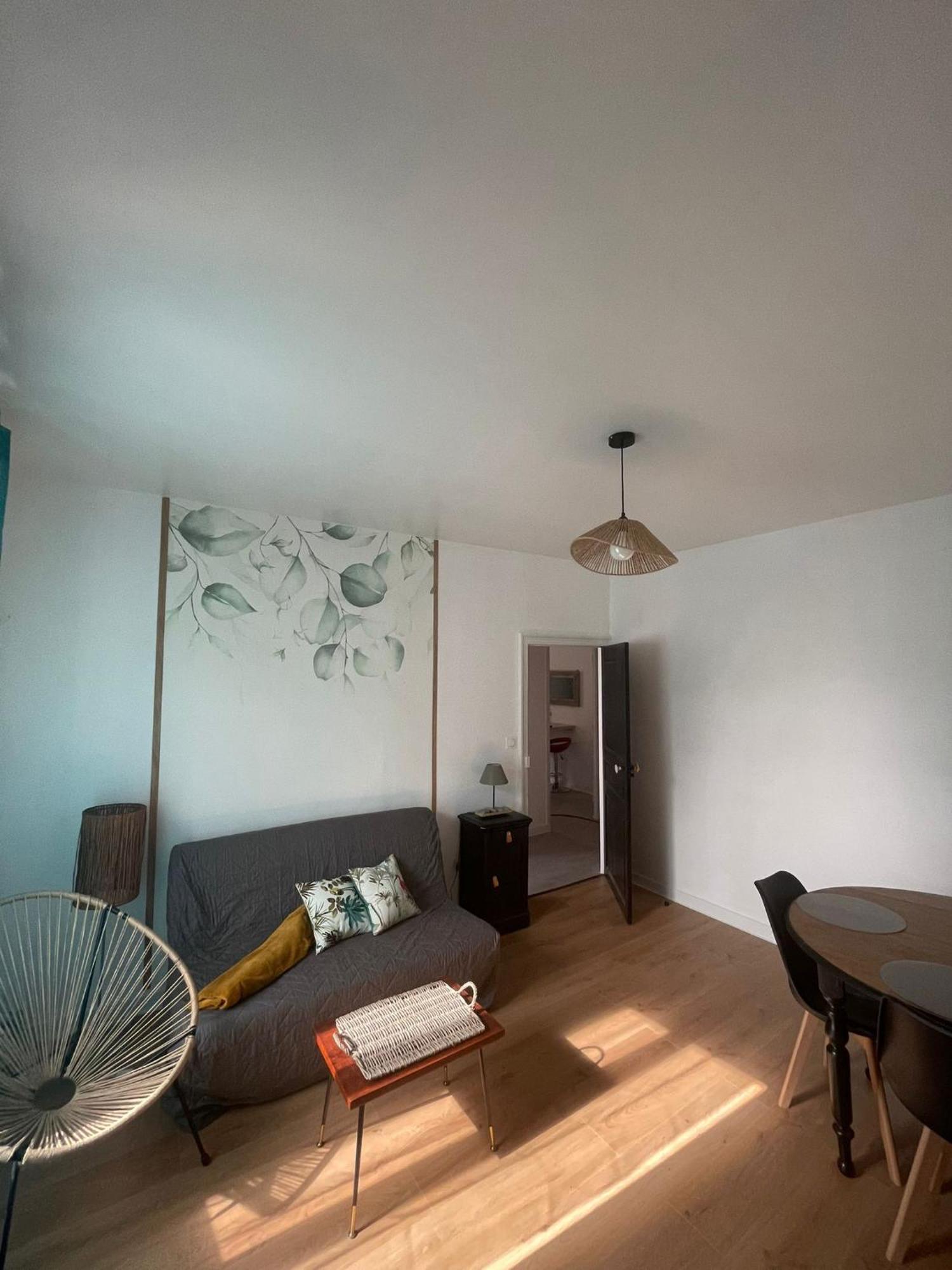 Charmant Appartement Au Paradis Romagnat Exteriör bild