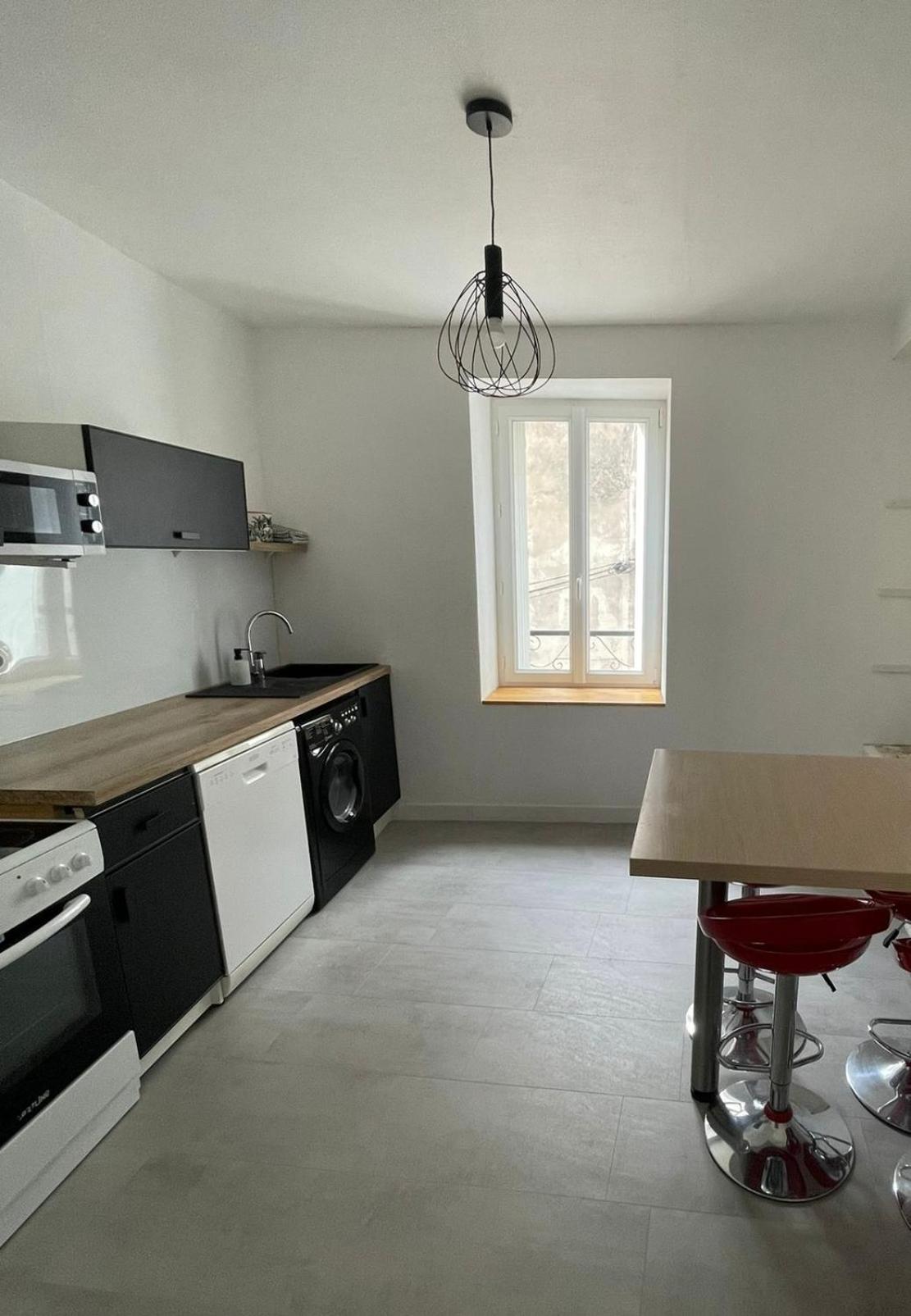 Charmant Appartement Au Paradis Romagnat Exteriör bild